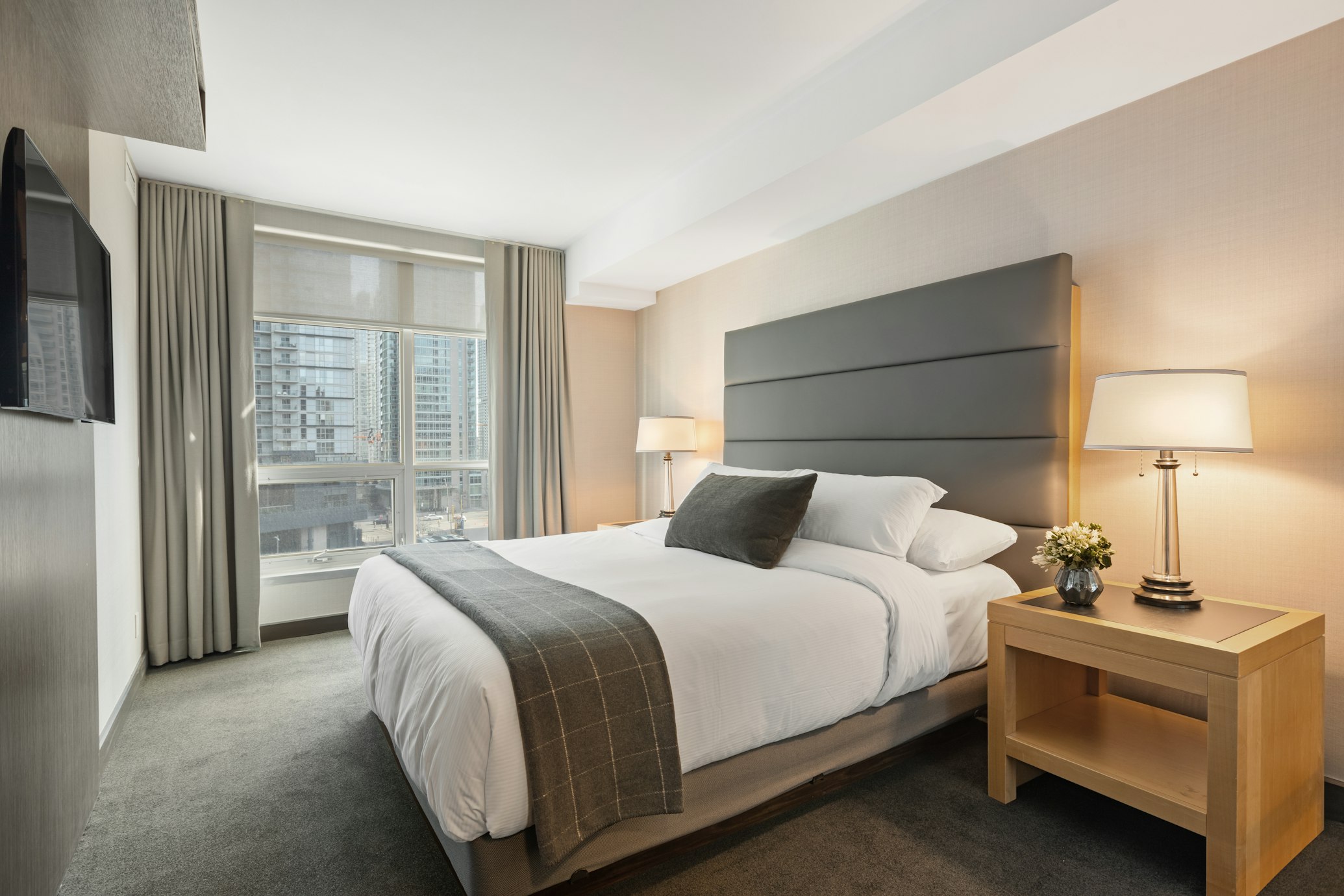 Hotel & Hospitality